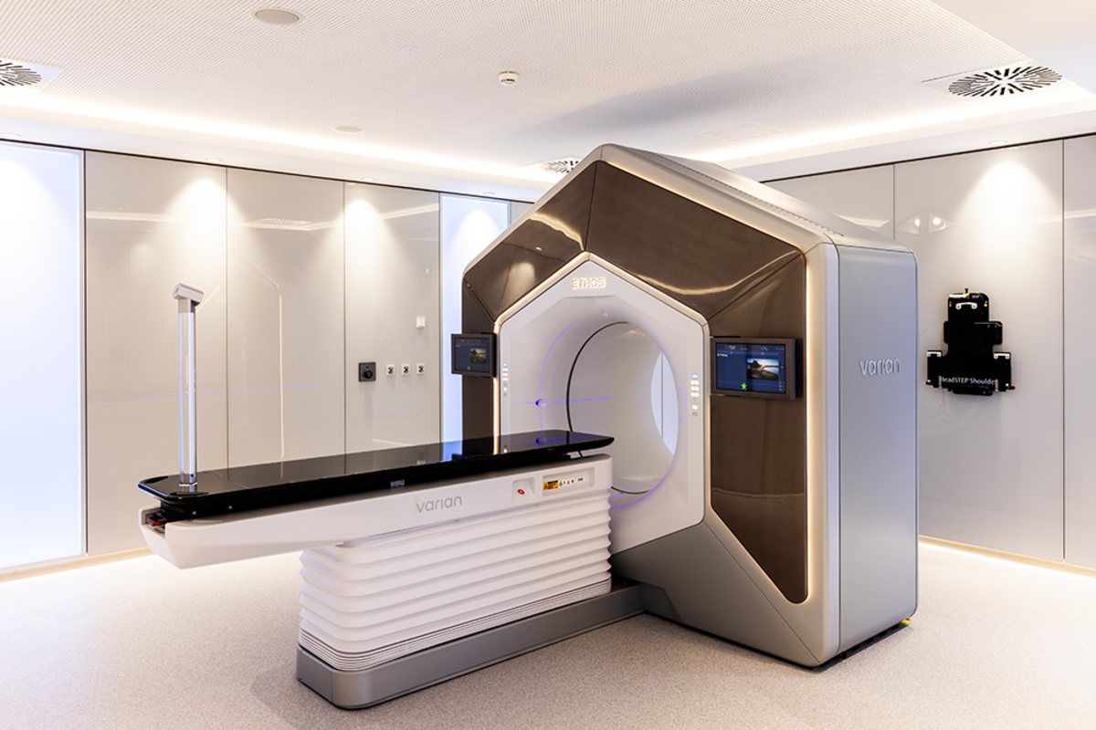 UKM Karriere | Varian Ethos Gerät