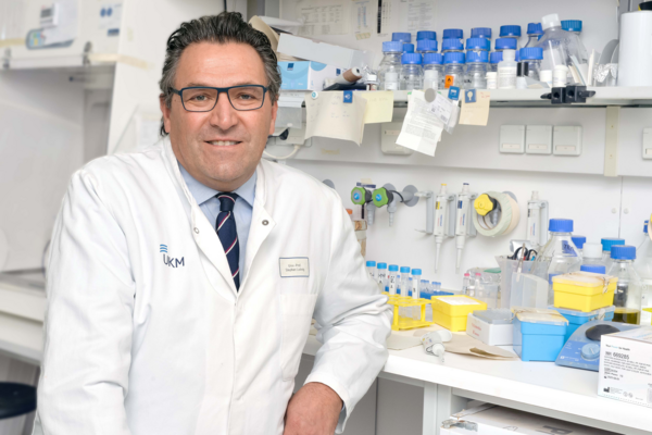 UKM | Grippeimpfung Prof. Stephan Ludwig