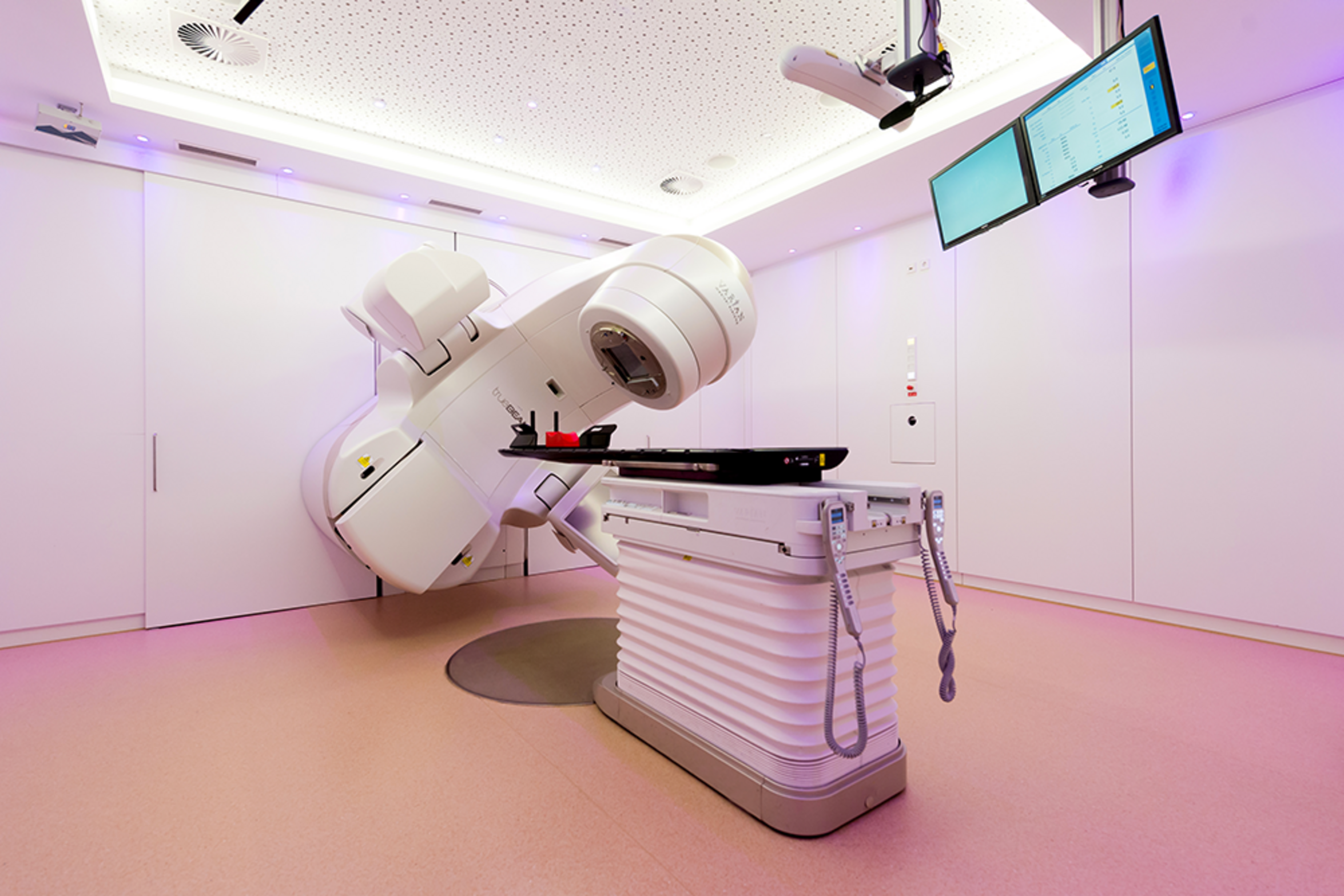 UKM Strahlentherapie | Linearbeschleuniger