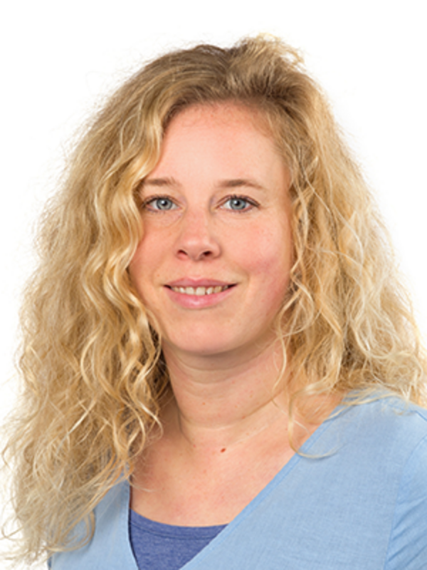 UKM | Biologin in der Kinderonkologie | Lena Fischer-Riepe