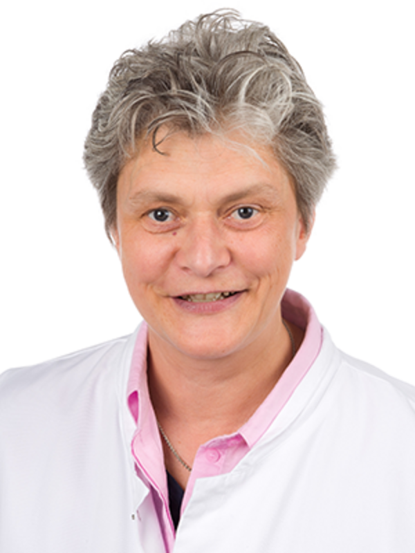 UKM | Medizinische Technologin im UKM Labor | Silke Cors