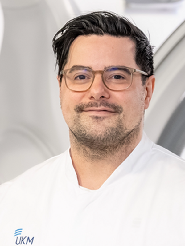 UKM | Portrait von Radiologe Tobias Faizy
