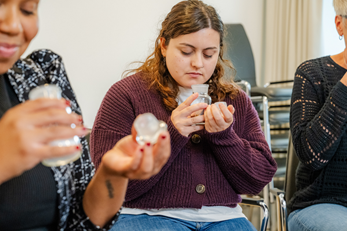 UKM Klinik für Psychosomatische Medizin und Psychotherapie | Therapiesituation mit Wahrnehmung von Gerüchen
