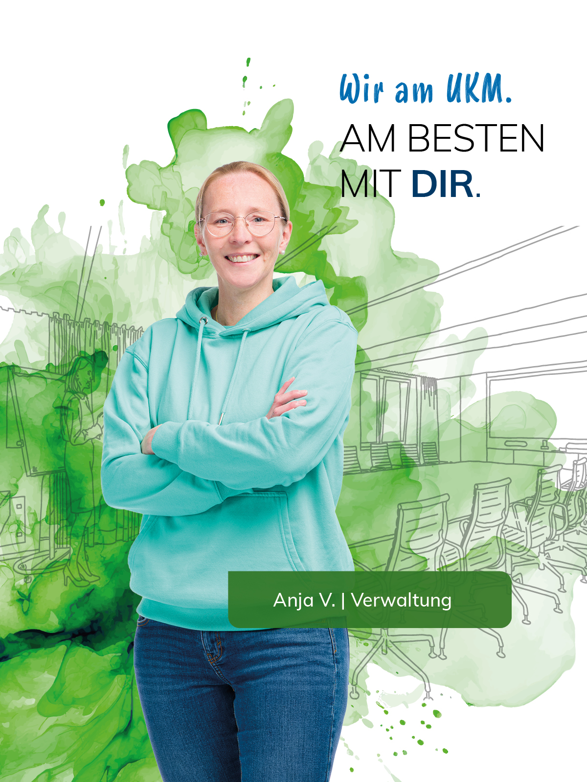 UKM | Mitarbeitenden aus der Verwaltung mit grünem Pullover vor grüner Wolke