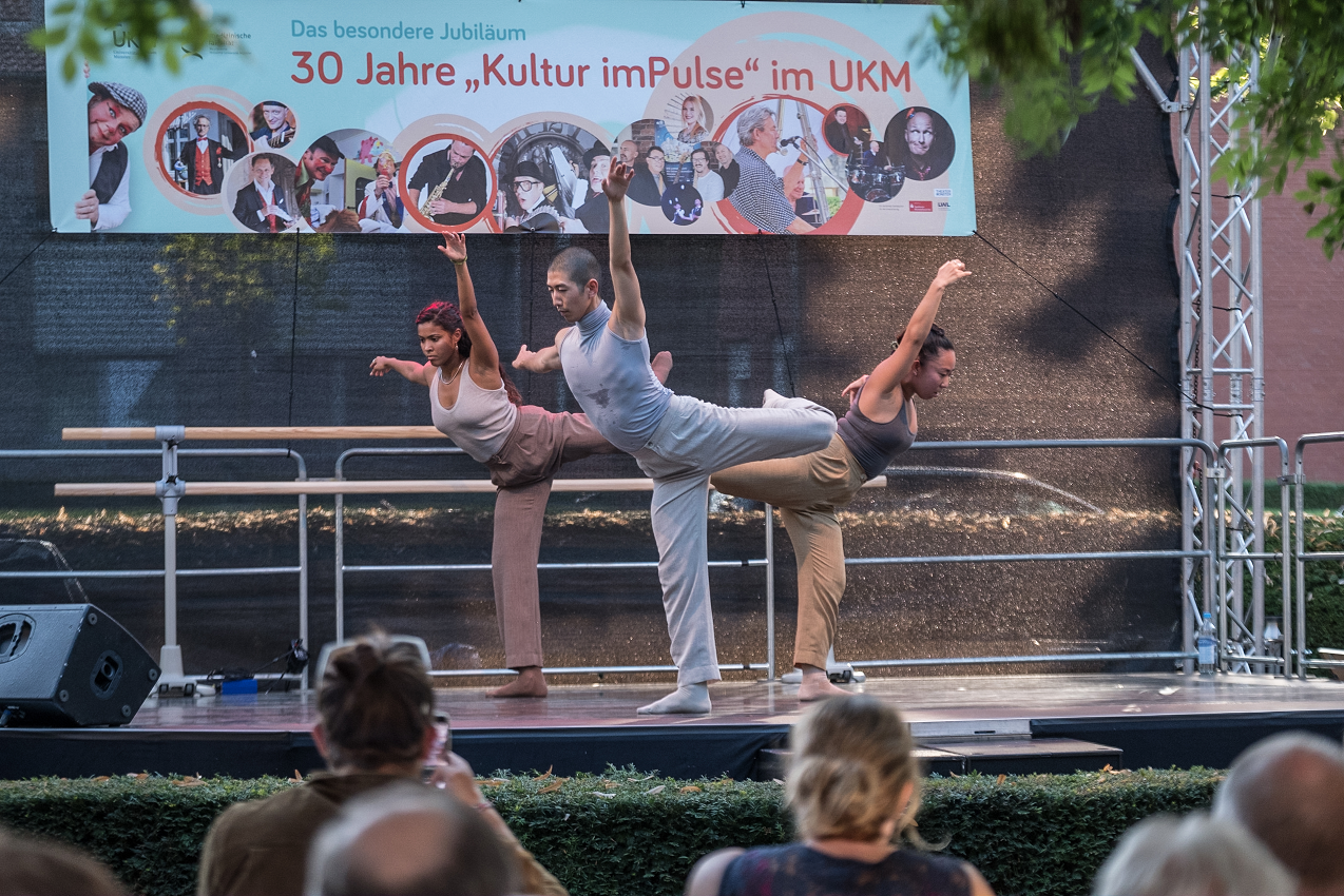 UKM Kultur | 30 Jahre Kultur im Krankenhaus | Tanztheater Münster